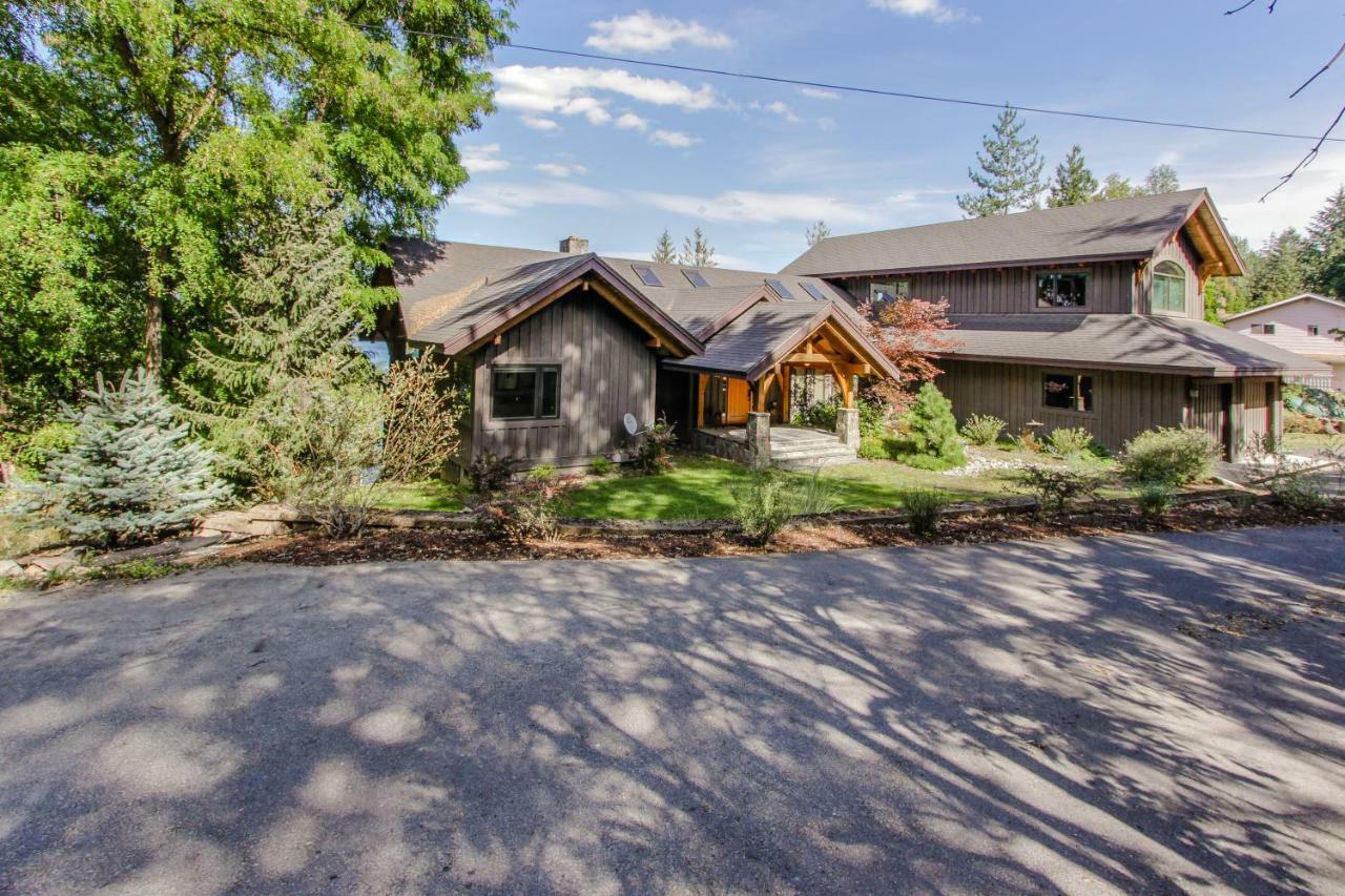 Bottle Bay Lakefront Lodge 샌드포인트 외부 사진