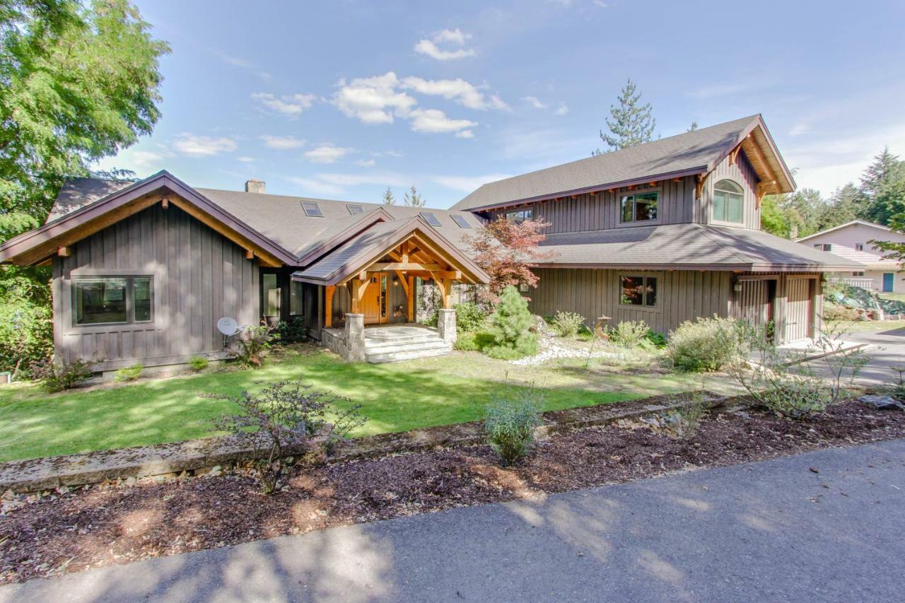 Bottle Bay Lakefront Lodge 샌드포인트 외부 사진