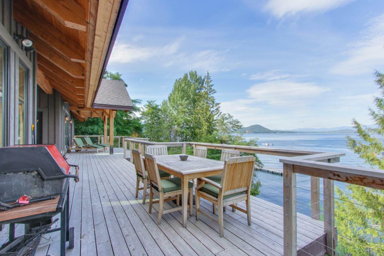 Bottle Bay Lakefront Lodge 샌드포인트 외부 사진