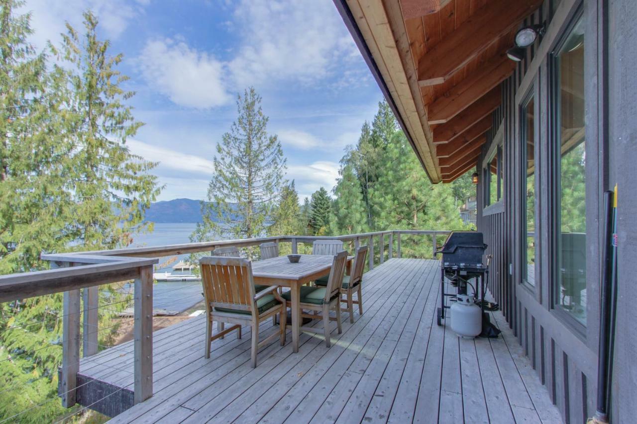 Bottle Bay Lakefront Lodge 샌드포인트 외부 사진